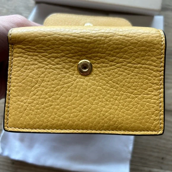 Chloé Alphabet Tri-fold Wallet Grained Leather BRAND NEW - Picture 6 of 9